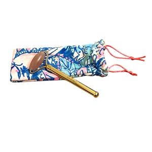 Lilly Pulitzer Quartz Face Roller & Bag
